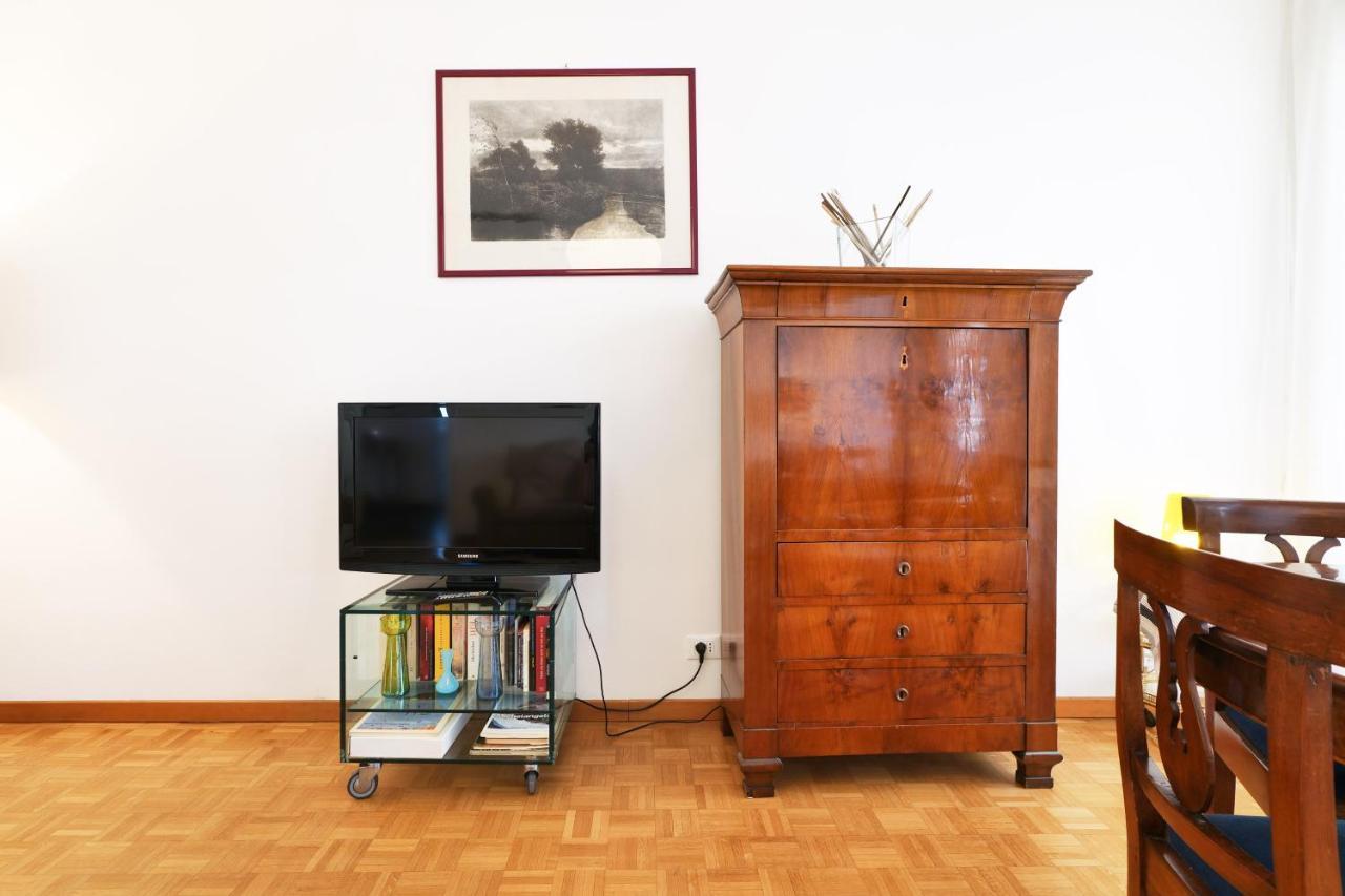 Appartamento Primopiano - Valparaiso Milano Esterno foto